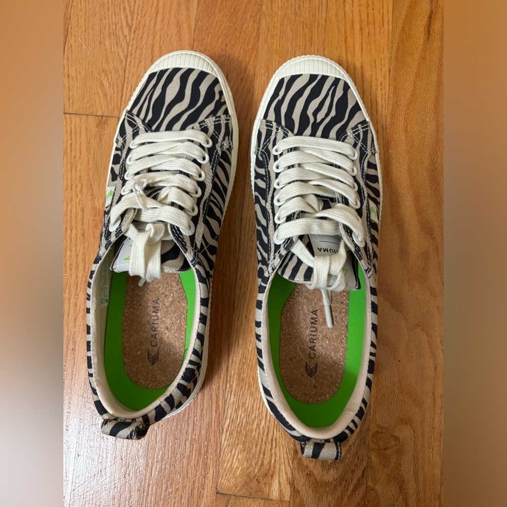 Cariuma zebra print sneakers